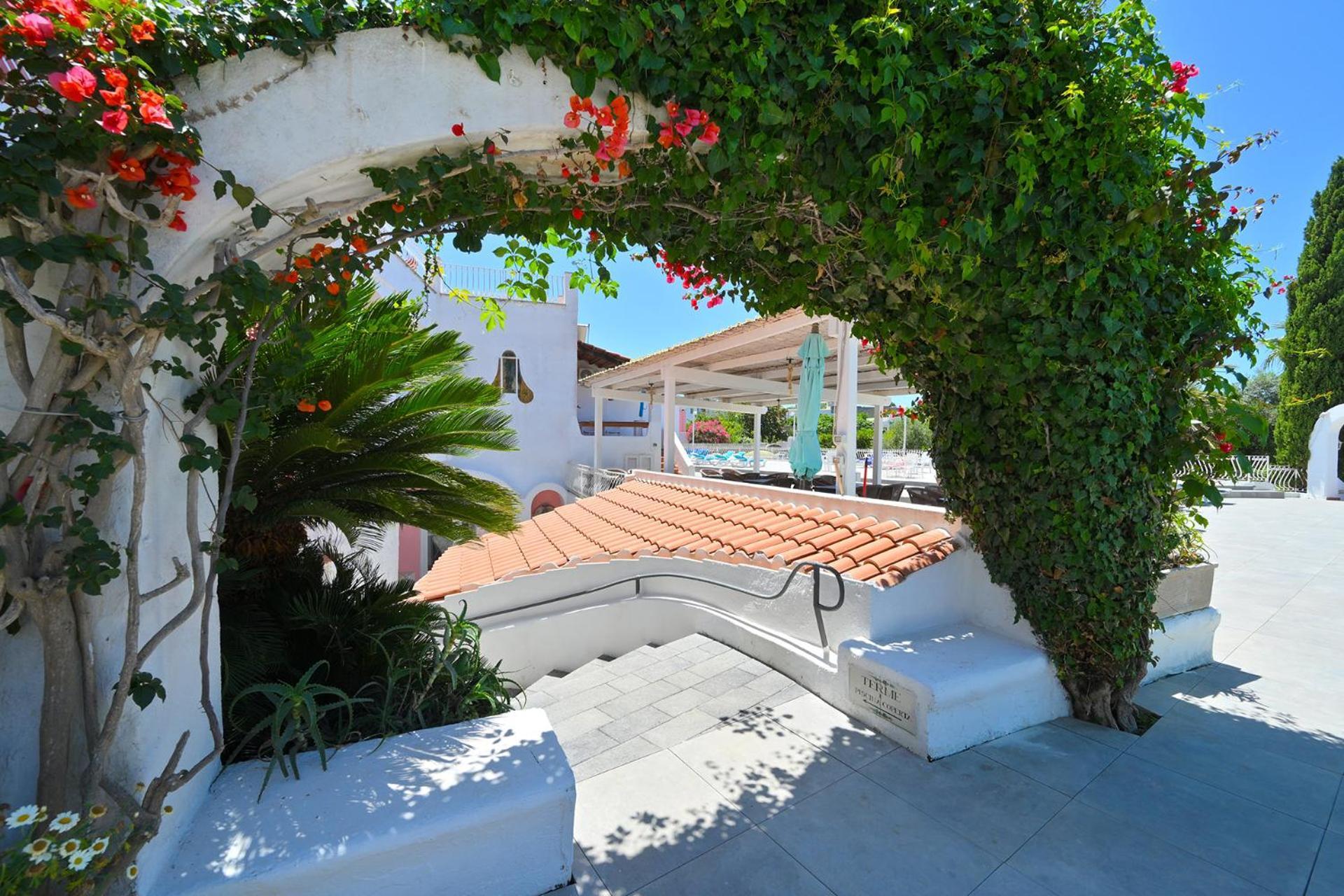 Av Club Terme Colella Hotel Forio di Ischia Exterior foto